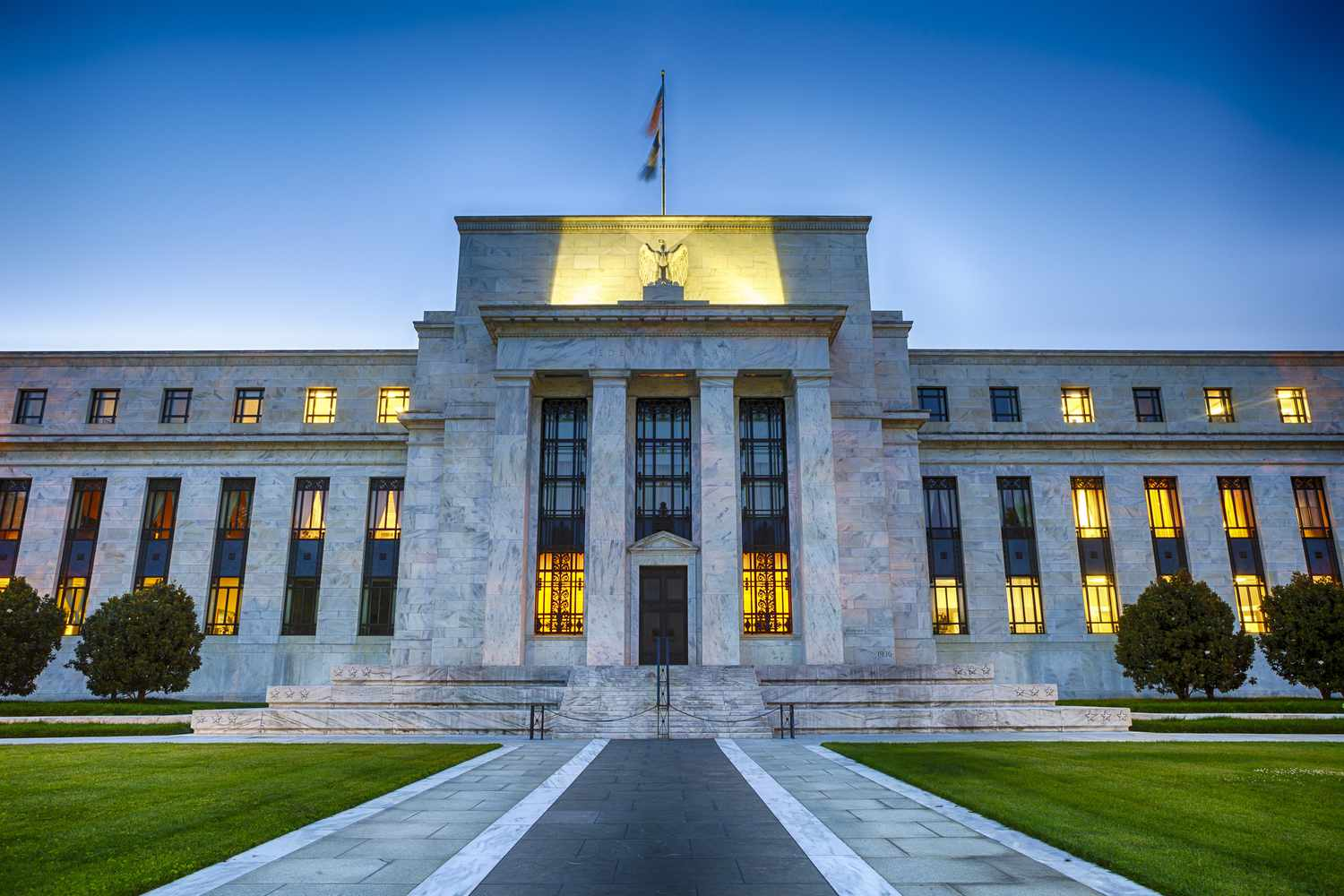Fed houdt rente vast: beurs krijgt lucht ondanks oplopende inflatie.