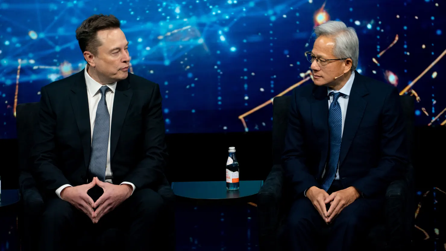 Strijd tussen Tesla en Nvidia om autonoom rijden barst nu echt los
