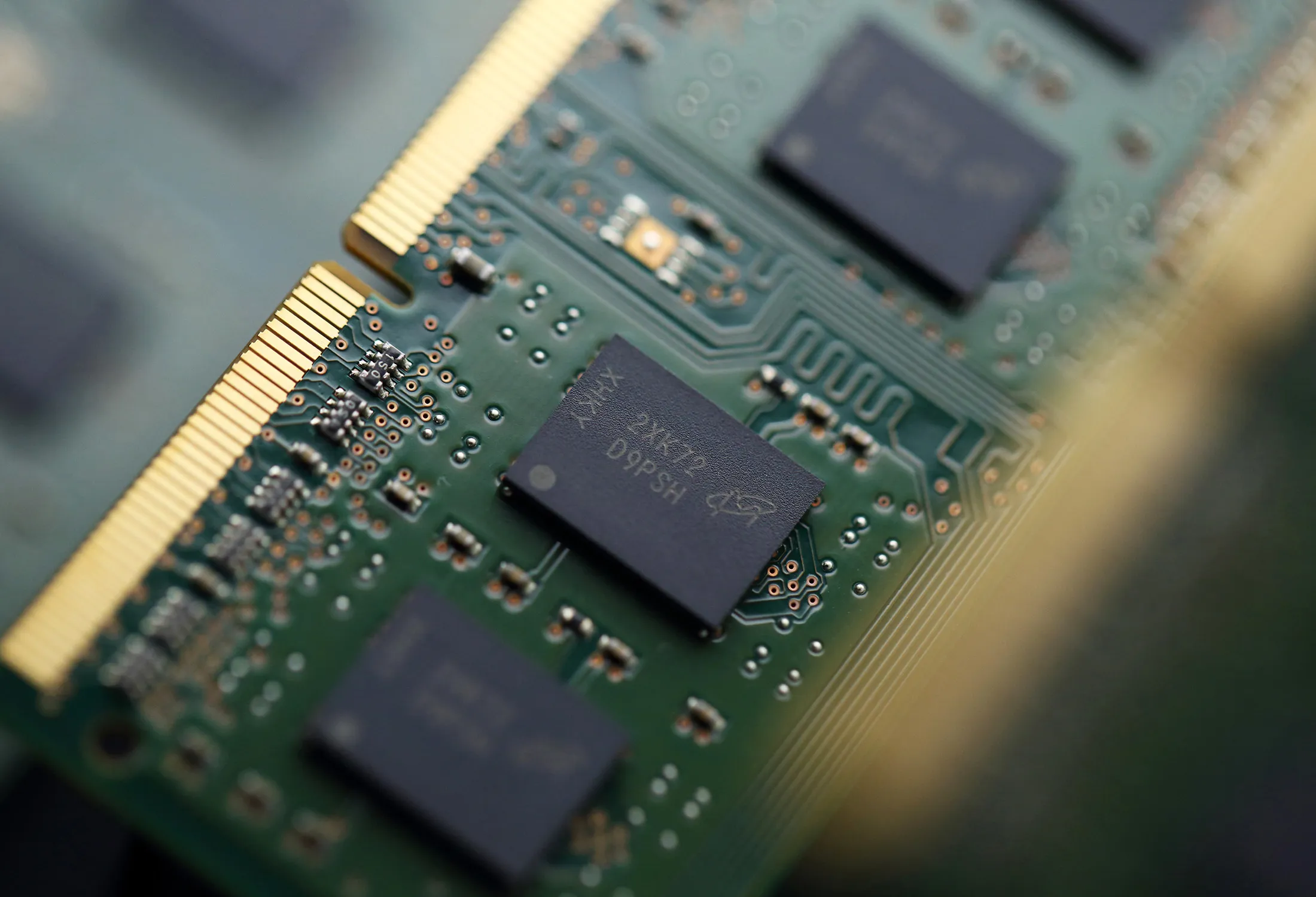 Micron groeit explosief dankzij AI, waarom beleggers op een hogere waardering rekenen
