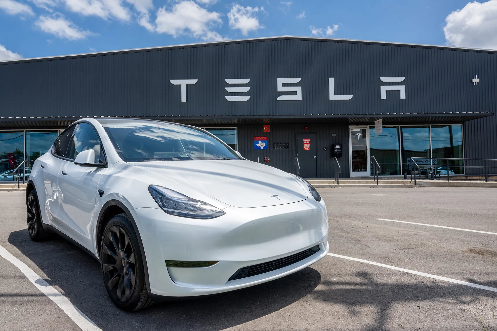 Tesla onder druk nu Europa kritischer kijkt naar Full Self Driving