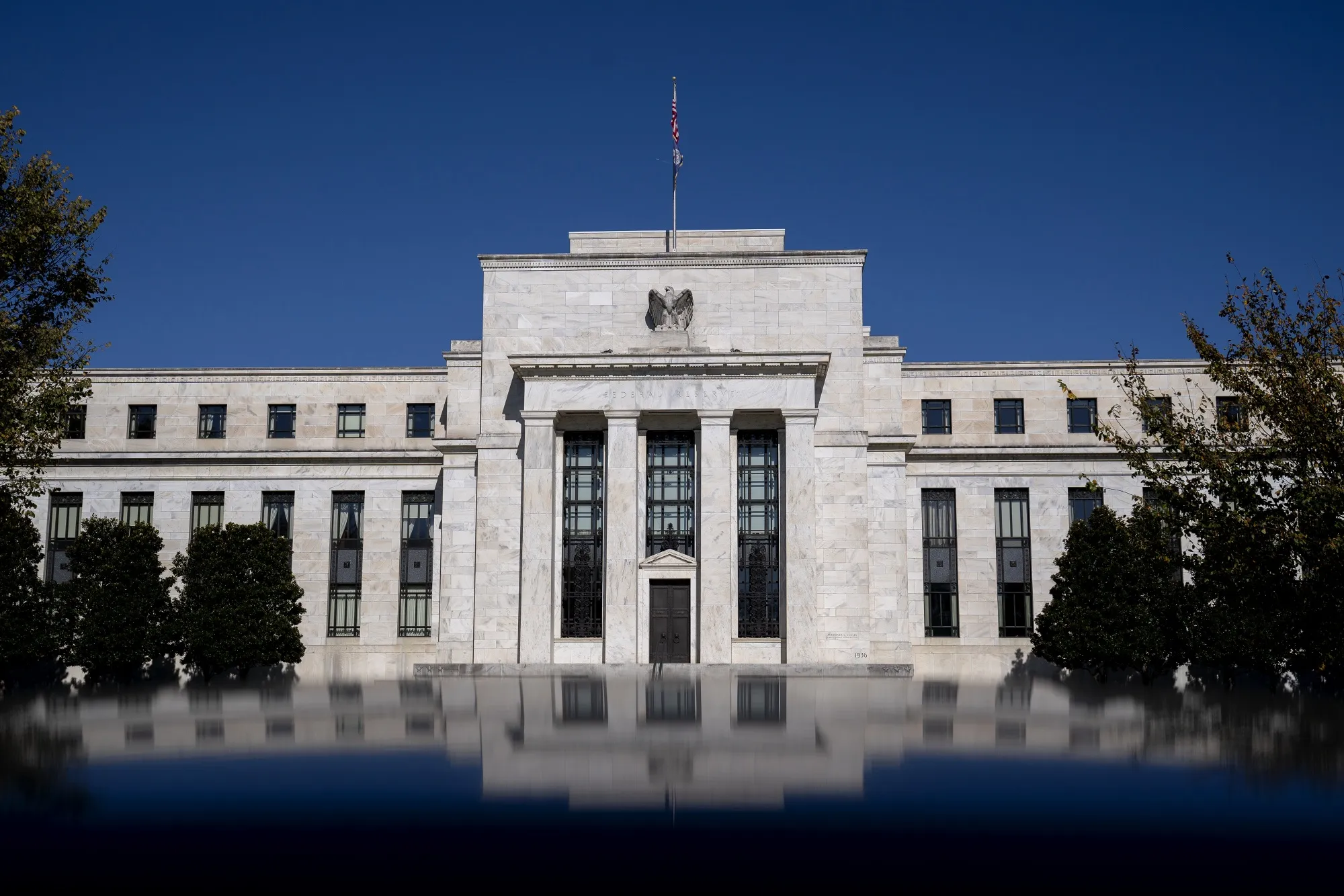 De Fed onder vuur, zo grijpt politiek in op de centrale bank