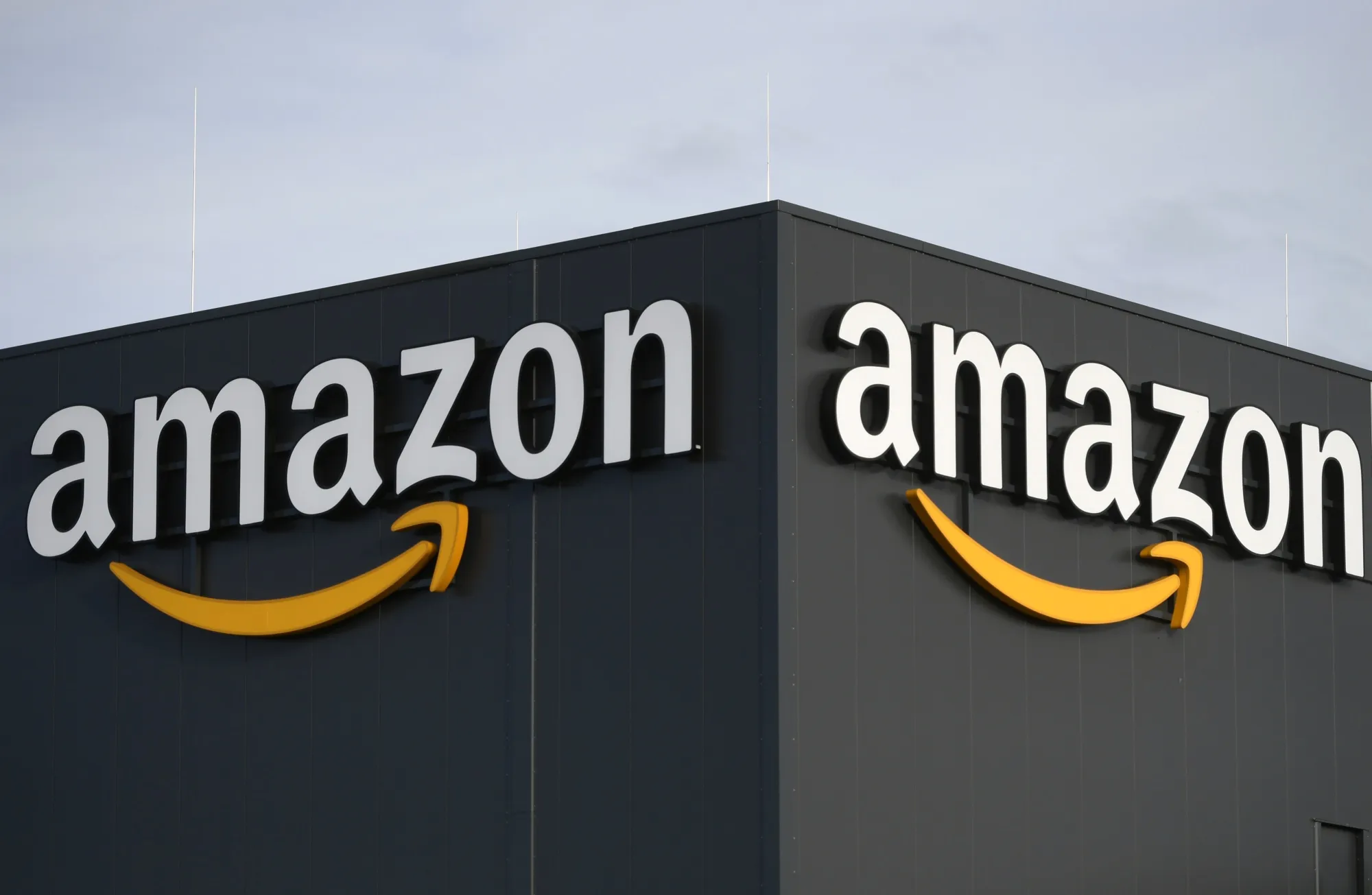 Amazon aandeel stijgt 30%, maar deze vraag bepaalt wat er nu gebeurt